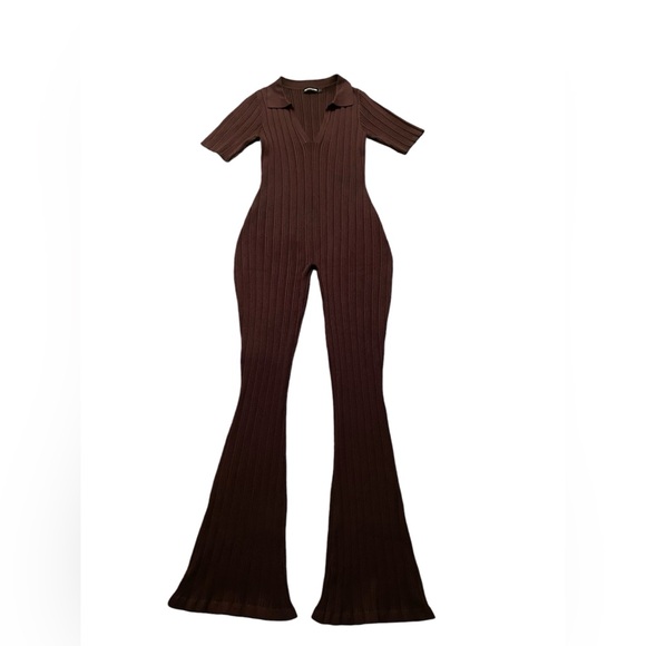 Pretty little thing jumpsuit - Picture 1 of 7